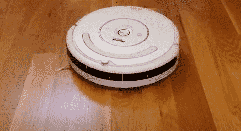 roomba won t move