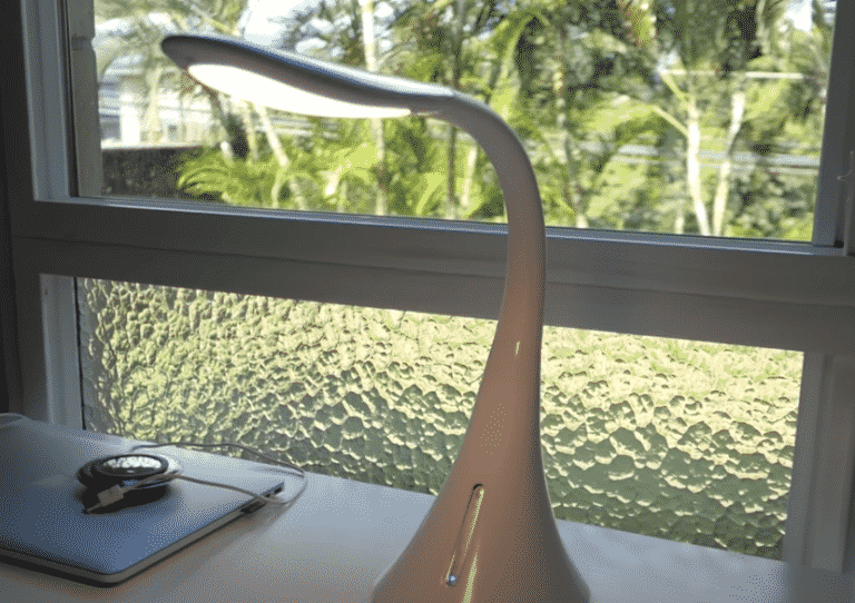 3 Common Ultrabrite LED Desk Lamp Problems (Troubleshooting) DIY