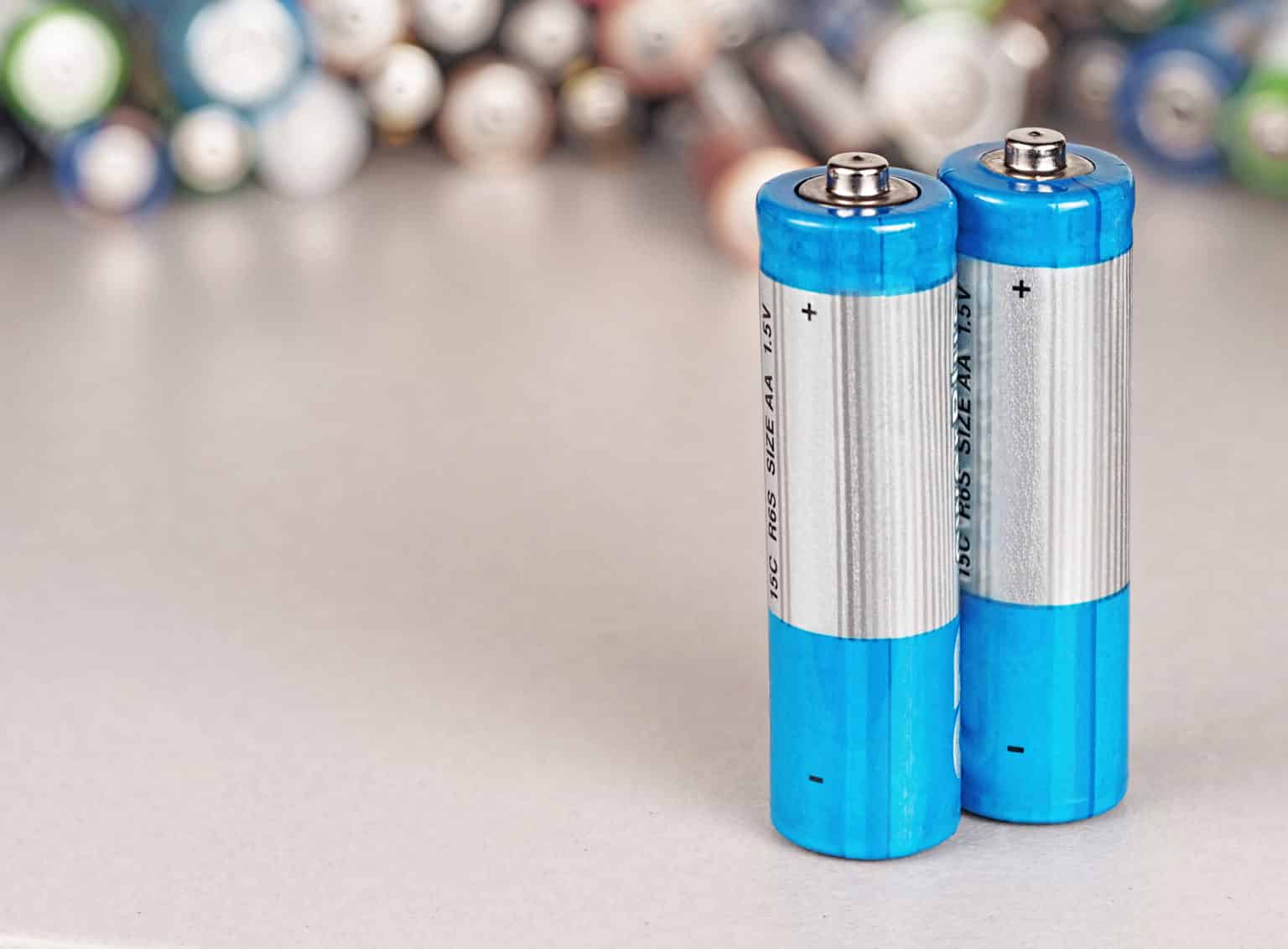 How To Unlock A Schlage Lock With Dead Battery And No Key? DIY Smart