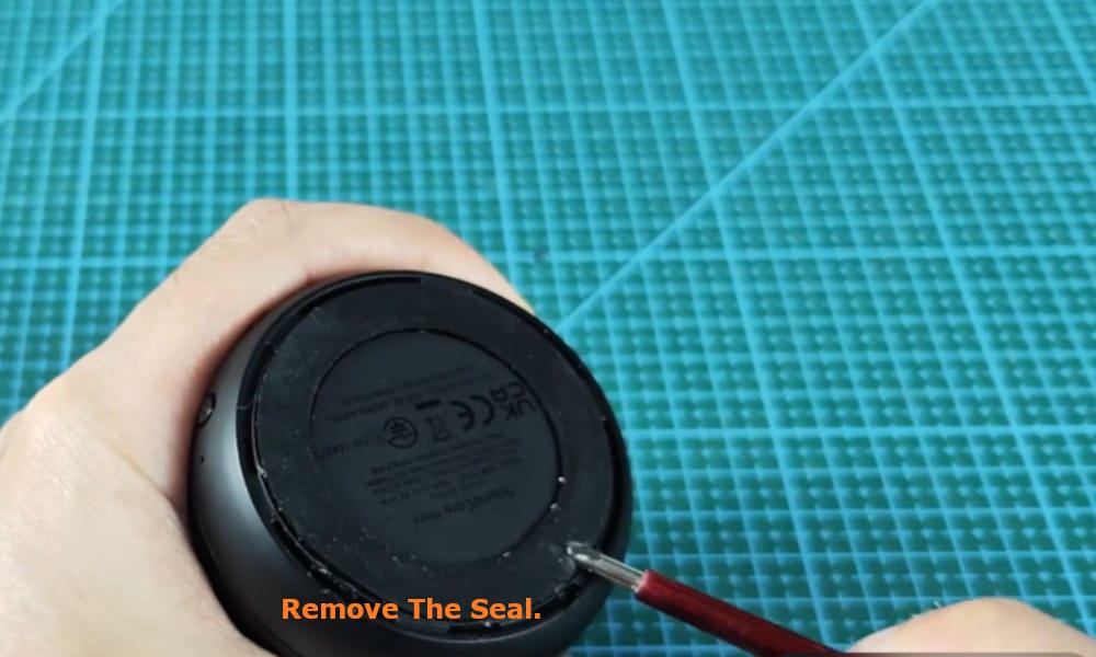 remove this seal